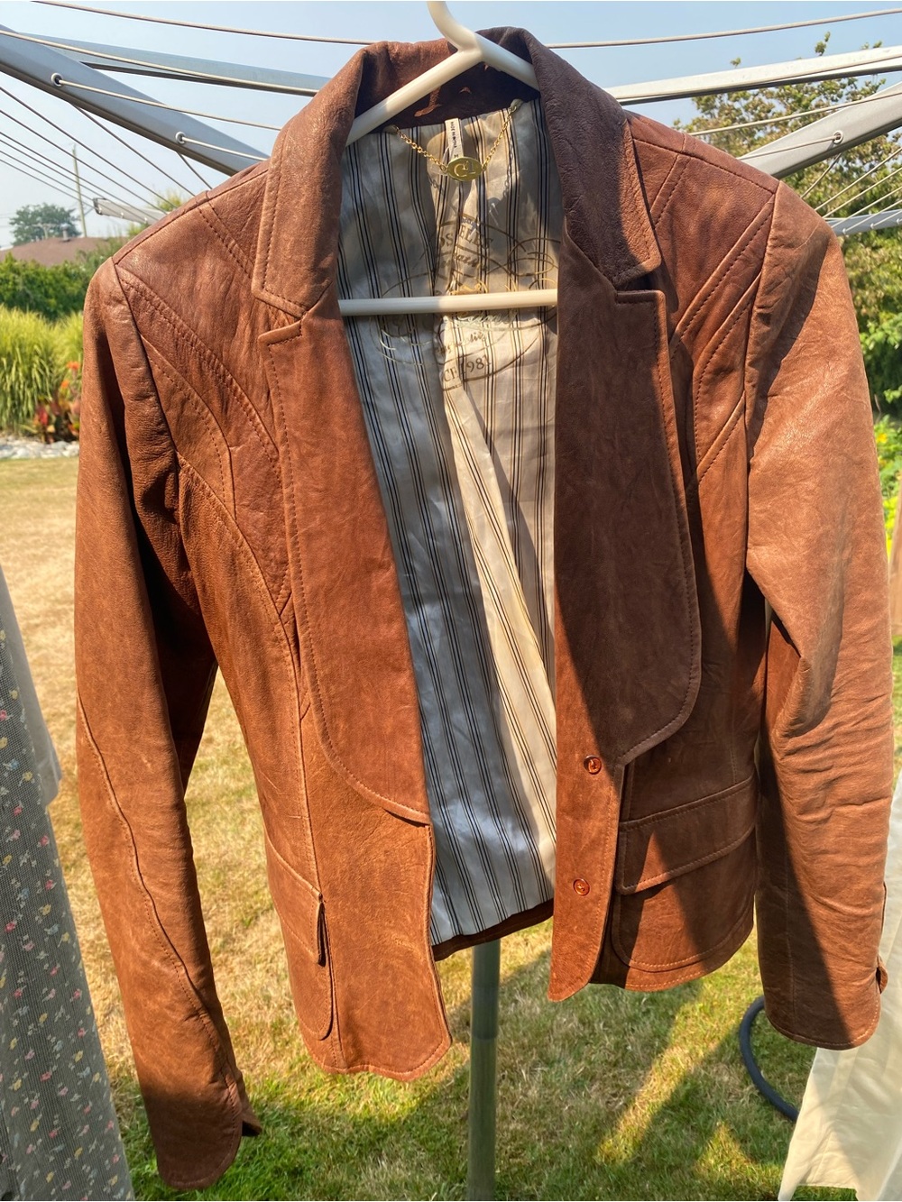 Vintage Guess Women’s Leather Jacket